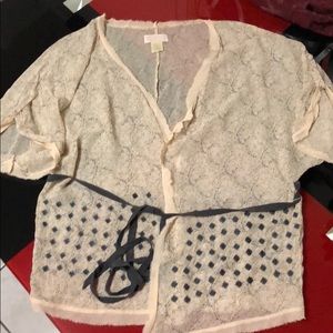 Primrose 100% silk top, size M/L